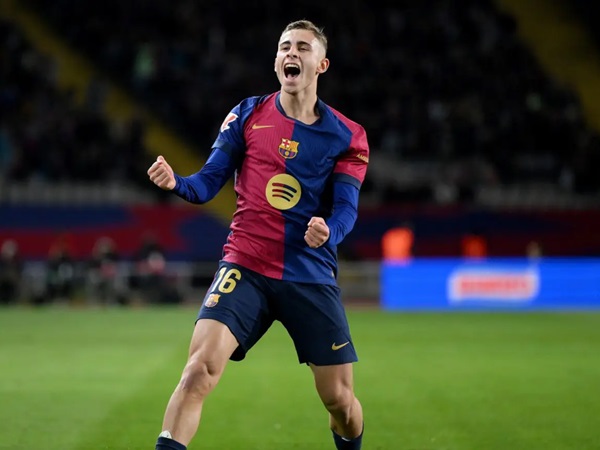 Barcelona Dirugikan Keputusan Kontroversial Wasit Usai Menangkan El Clasico