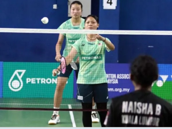 Dania Sofea/Zi Yu Juara Ganda Putri Slovak Open 2025