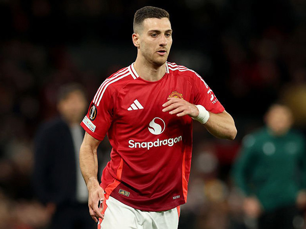 Diogo Dalot.
