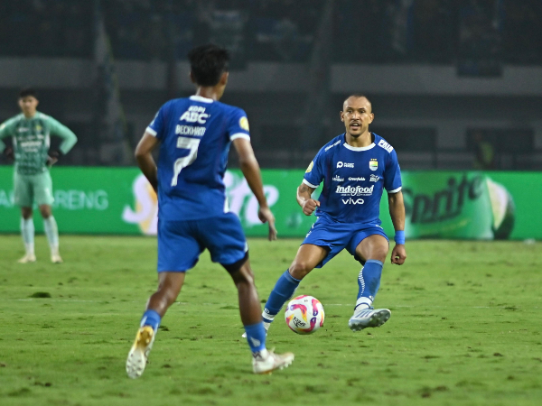 Bek Persib, Gustavo Franca