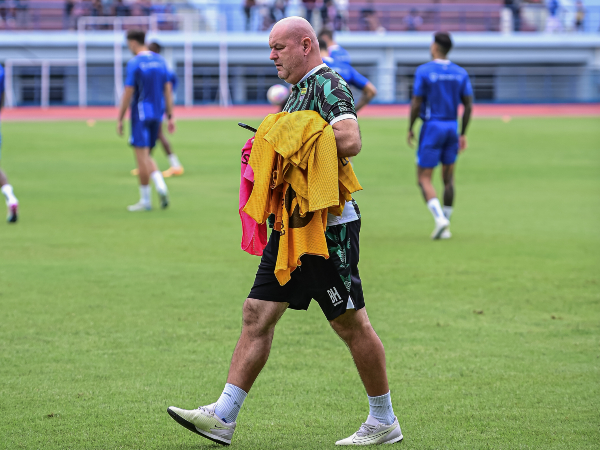 Bojan Jawab Rumor Kian Dekatnya Saddil Ramdani ke Persib