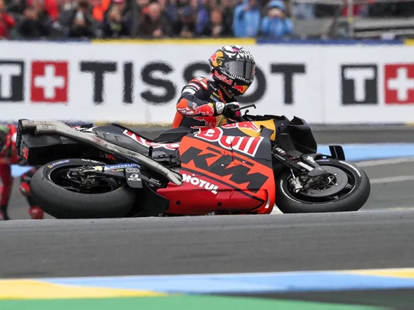 Enea Bastianini Menjalani Balapan yang Gila di MotoGP Prancis