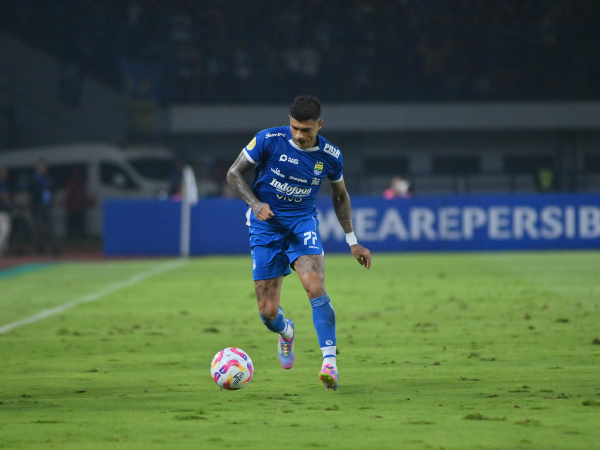 Winger Persib, Ciro Alves