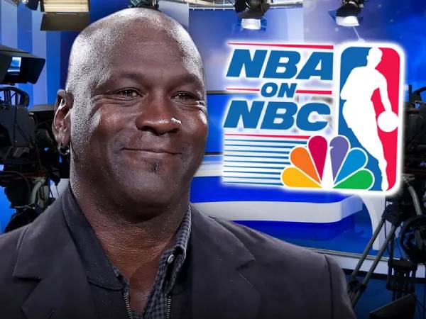Michael Jordan akan berperan sebagai kontributor khusus untuk NBC dan platform streaming-nya, Peacock. (Foto: TMZ)