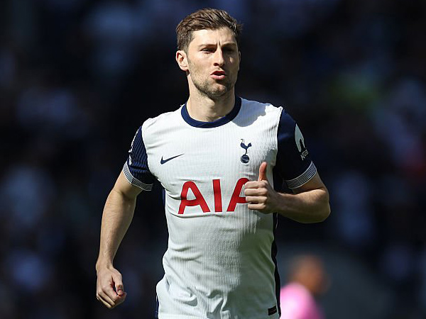 Ben Davies.