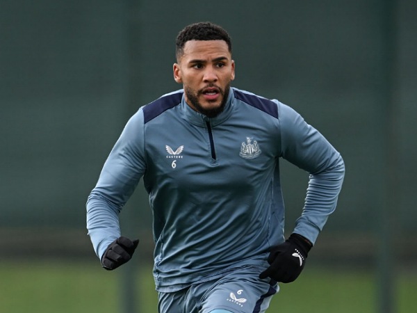 Bek Newcastle United, Jamaal Lascelles