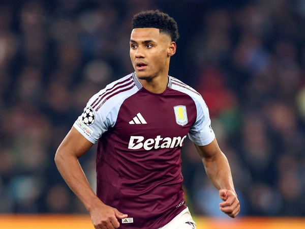 Arsenal sempat mengajukan tawaran untuk striker Aston Villa, Ollie Watkins