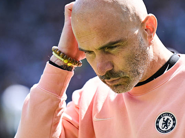 Tumbang di St James Park, Enzo Maresca Gagal Siapkan Tim Terbaik Chelsea