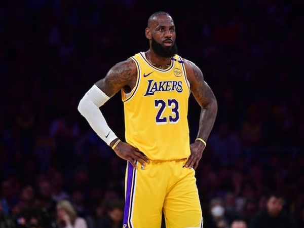 LeBron James Berikan Saran untuk Para Pemain Muda