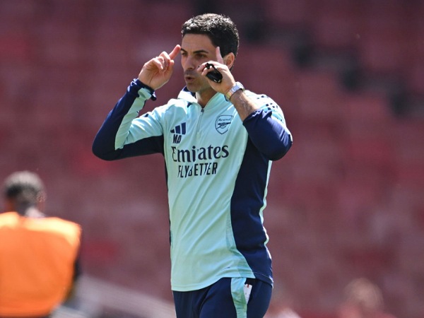 Manajer Arsenal, Mikel Arteta