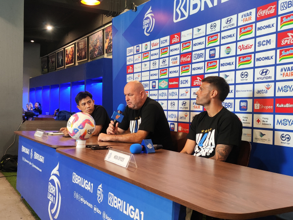 Pelatih Persib, Bojan Hodak