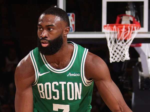 Jaylen Brown frustasi Celtics gagal lewati Knicks.