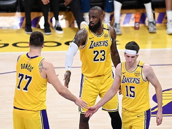 LeBron James Tegaskan Tim Memenangkan Kejuaraan, Bukan Individu