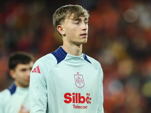 Real Madrid Konfirmasi Dean Huijsen Sebagai Rekrutan Pertama