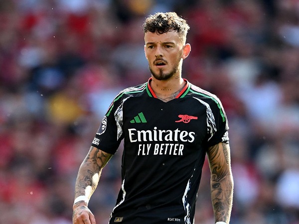 Bek Arsenal, Ben White
