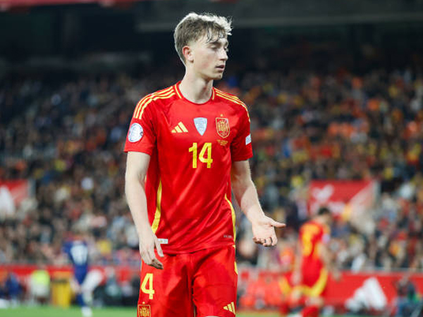 Dilirik Banyak Klub, Dean Huijsen Pilih Real Madrid Demi Visi Besar