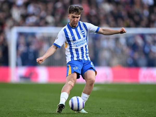 Jack Hinshelwood Yakin Harry Howell Punya Masa Depan di Brighton