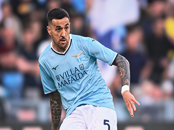 Gelandang Lazio
