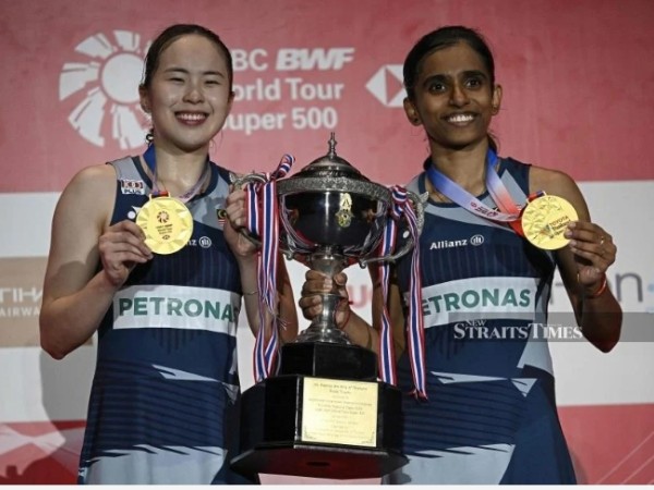 Pearly/Thinaah Bangga Akhiri Penantian Gelar di Thailand Open 2025