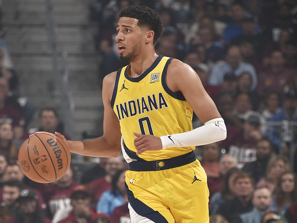 Pujian LeBron James buat Tyrese Haliburton tersanjung.