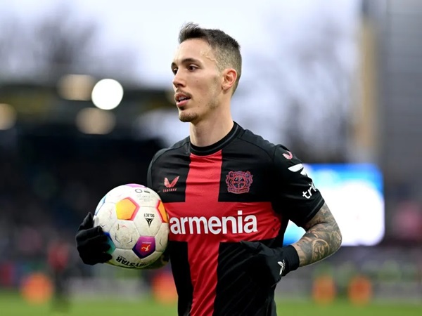 Alejandro Grimaldo Bahas Mengenai Ketertarikan Real Madrid
