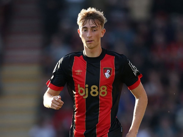 Dean Huijsen diberi dukungan oleh manajer Bournemouth, Andoni Iraola