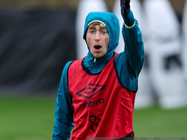 Bek Bournemouth, Dean Huijsen, dipinang oleh Real Madrid