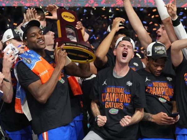 Seluruh staf pelatih Florida Gators dan sebagian besar pemain akan hadir, yang semakin menyoroti komitmen tim untuk merayakan tonggak sejarah ini bersama-sama. (Foto: AP)