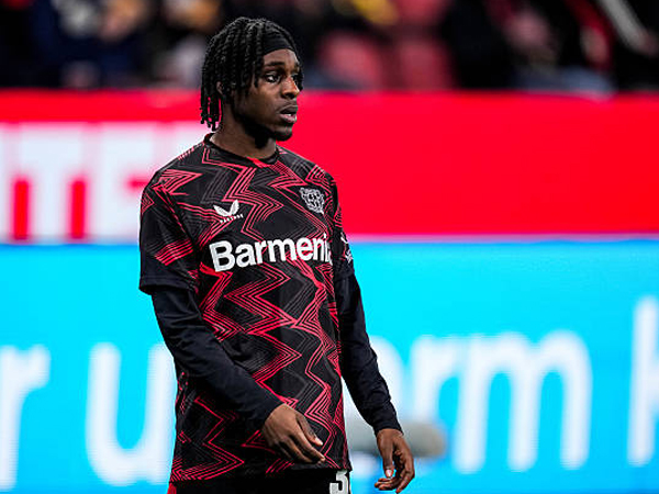 Jeremie Frimpong Selangkah Lagi ke Liverpool, Arne Slot Pilih Bungkam