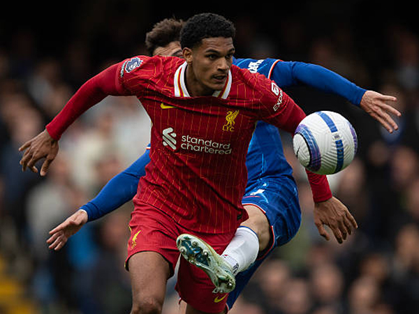 Liverpool Buka Peluang Lepas Jarell Quansah Musim Panas Ini