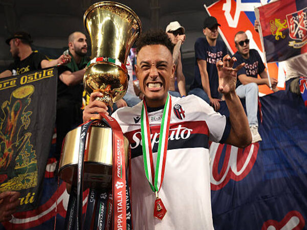 Winger Bologna, Dan Ndoye, dilaporkan menjadi rebutan Manchester United dan Juventus jelang dibukanya bursa transfer musim panas 2025 / via Getty Images