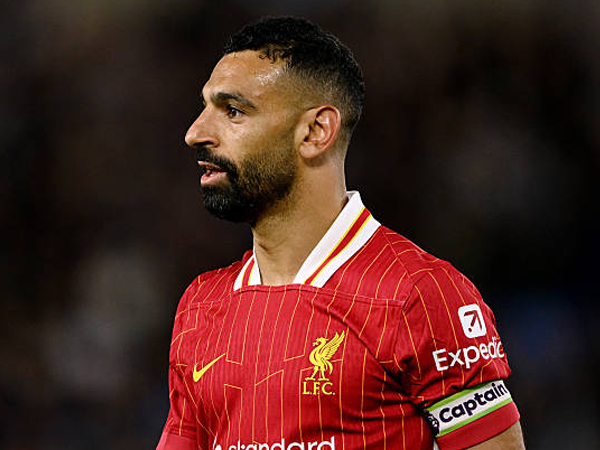 Pakai Ban Kapten, Mohamed Salah Jadi Wakil Kapten Baru Liverpool?