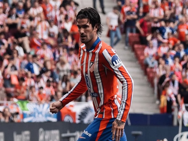 Gelandang Atletico Madrid