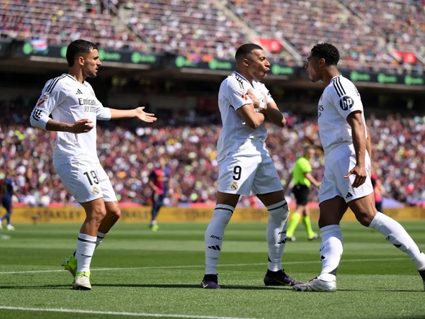 Real Madrid Gunakan Jersey Baru Hadapi Piala Dunia Antarklub