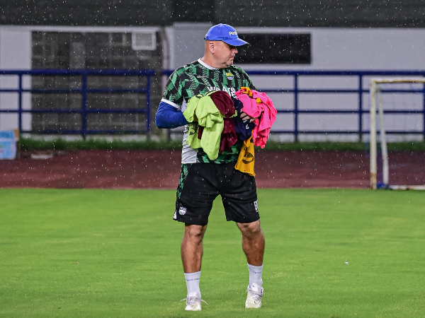 Pelatih Persib, Bojan Hodak