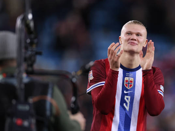 Lorenzo Lucca Yakin Bek Italia Mampu Redam Erling Haaland