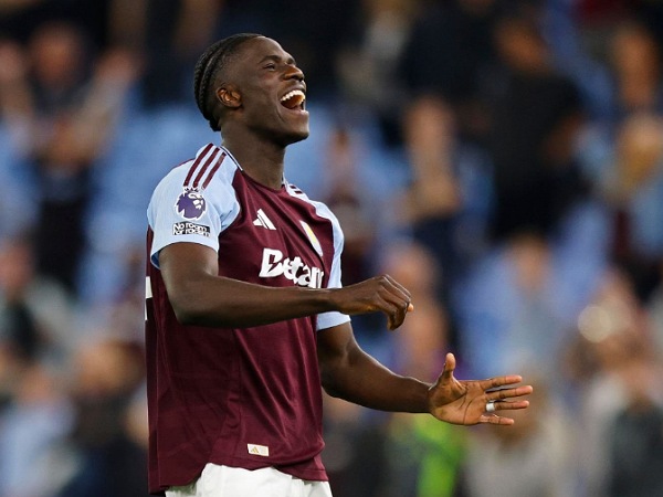 Gelandang Aston Villa, Amadou Onana