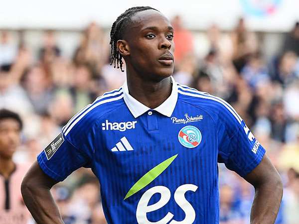 Emanuel Emegha.