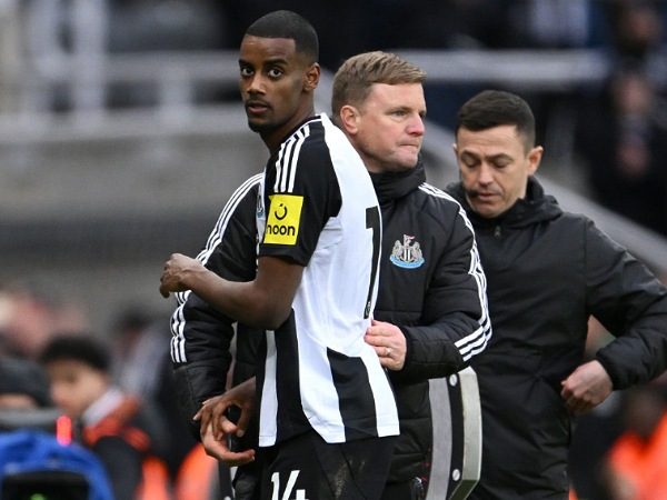 Alexander Isak dan manajer Newcastle United, Eddie Howe