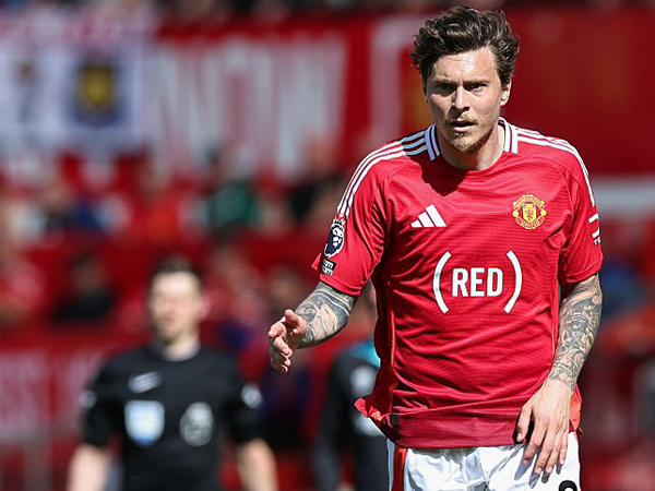 Victor Lindelof.