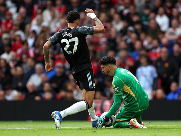 Anulir Gol Aston Villa, Dua Pundit Ini Kritik Keputusan Thomas Bramall