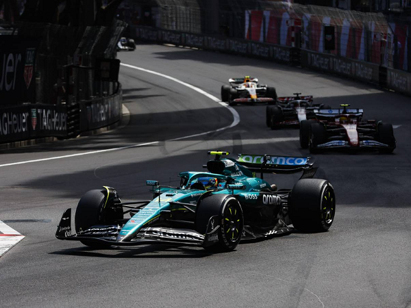 Aston Martin akan bekerja keras untuk desain mobil yang lebih kompetitif di tahun 2026.