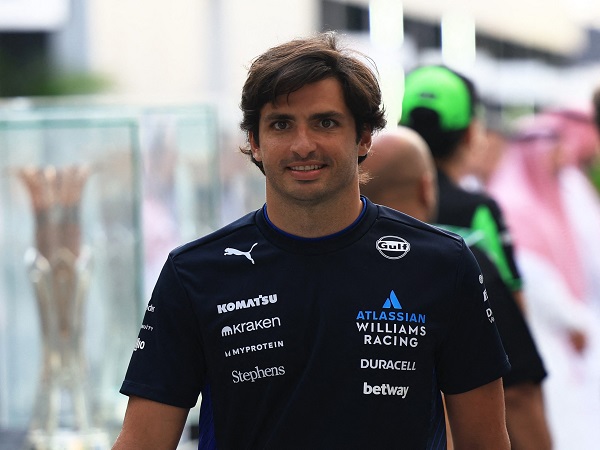 Carlos Sainz Jr sebut keputusan gabung Williams sudah tepat.