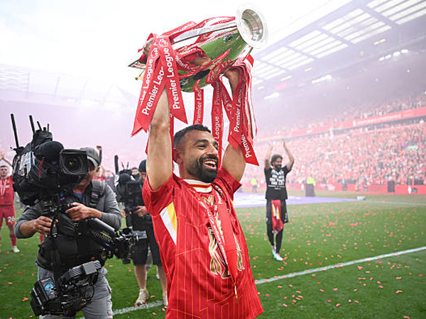 Mohamed Salah Belum Pikirkan Pensiun di Liverpool