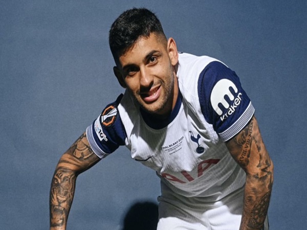 Defender incaran Atletico Madrid