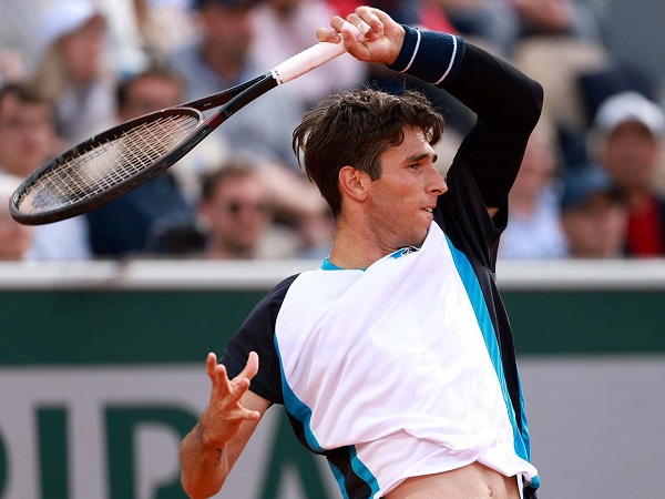 Hasil French Open: Stefanos Tsitsipas Bertekuk Lutut Di Hadapan Matteo Gigante