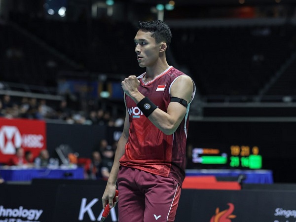 Jonatan Christie susah payah untuk kalahkan Nhat Nguyen.