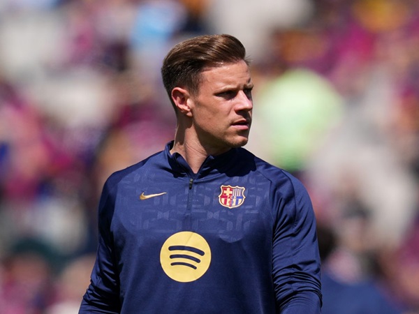 Marc-Andre ter Stegen Bahas Perkembangan Cederanya