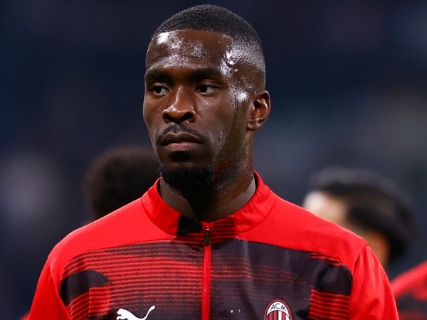 Defender incaran Tottenham