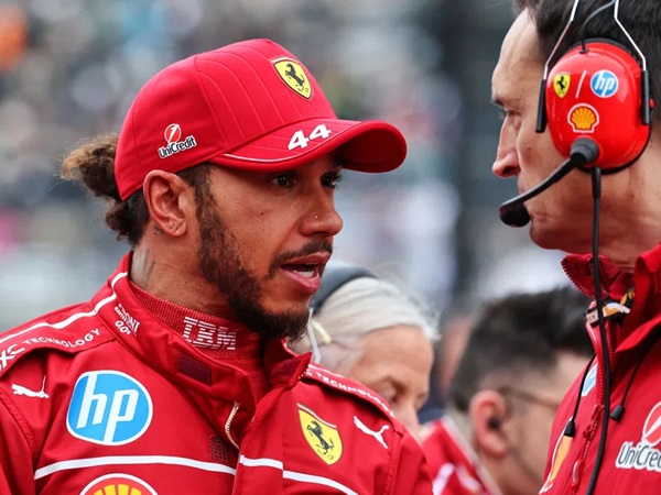 Lewis Hamilton Tegaskan Tidak Ada Masalah dengan Teknisi Balap